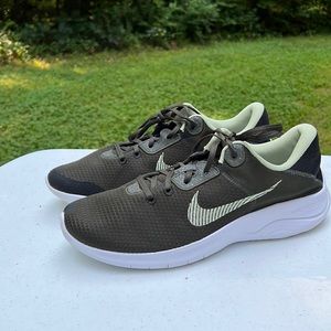 Nike Running Shoes Size 13
